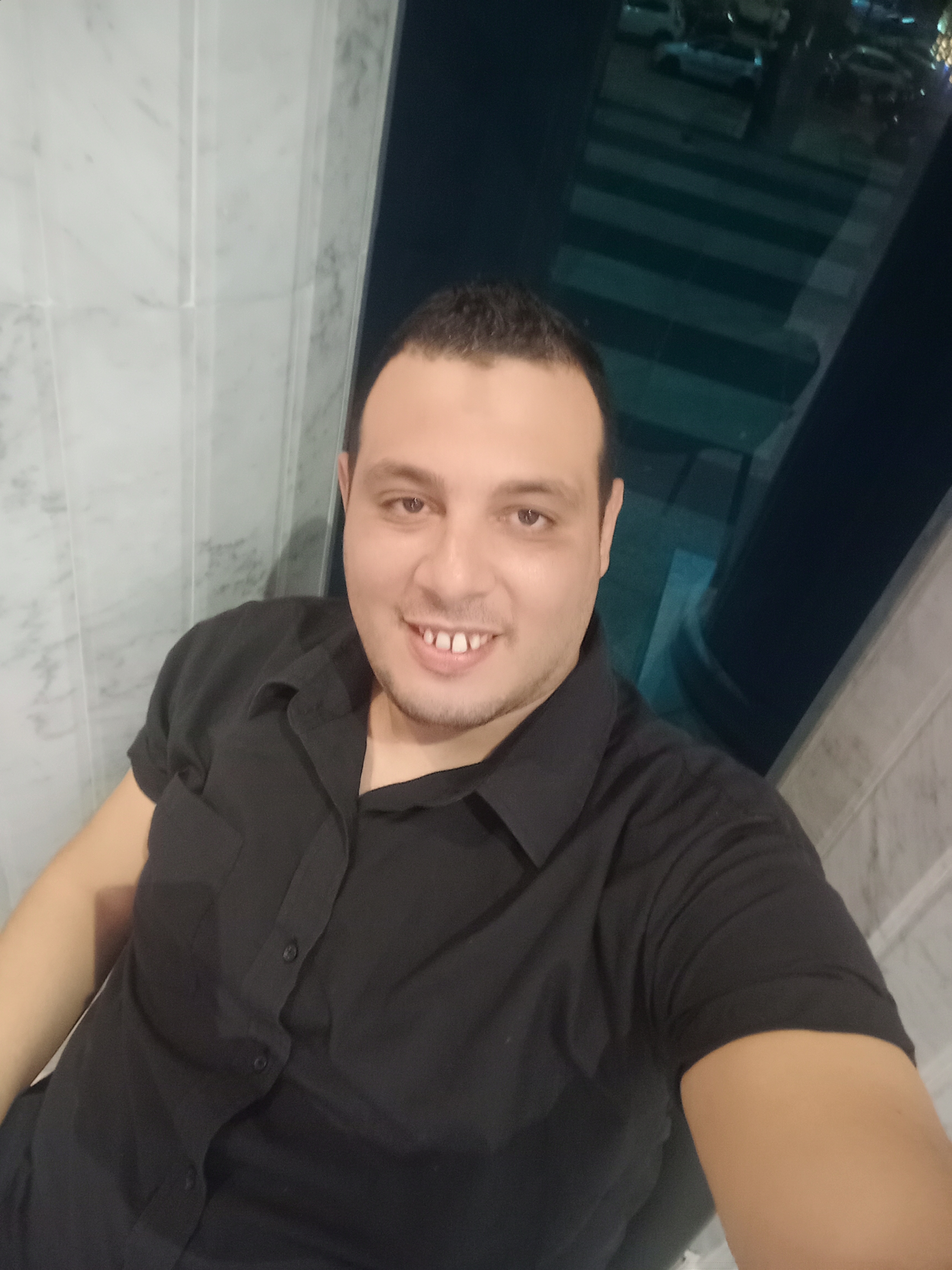 Raghda Neili_8xAh_