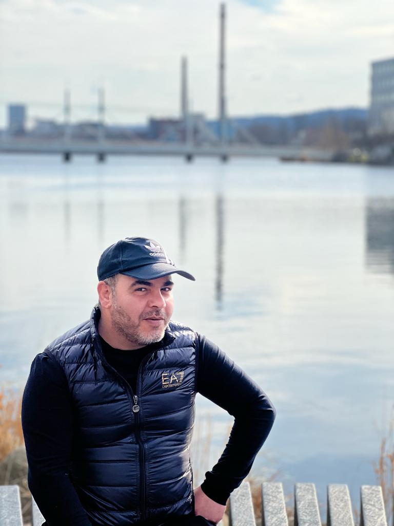 Mohamed Gorra Gorra_EZhav